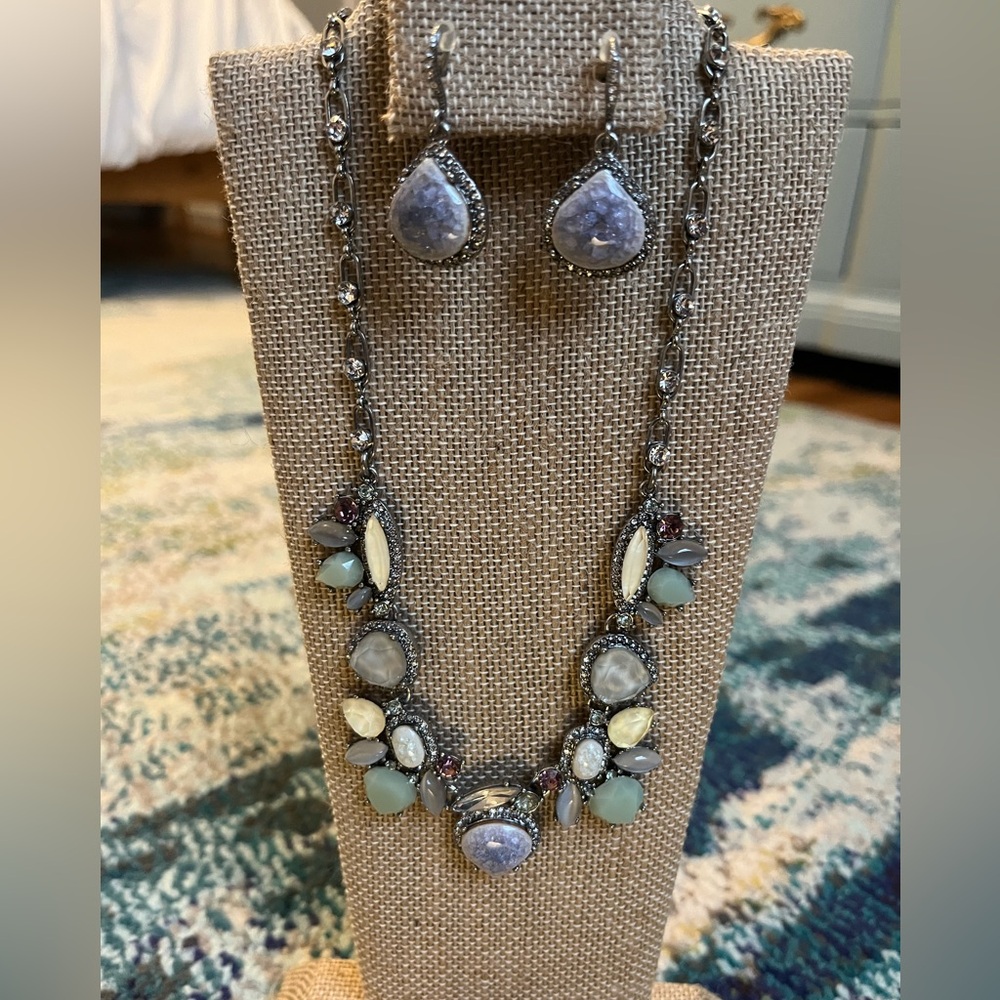 Misty morning necklace and earrings Chloe and Isabel